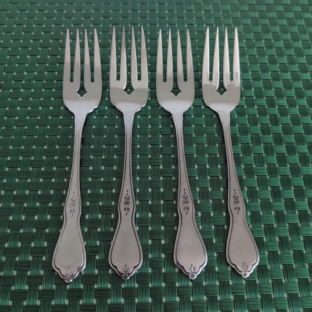 Oneida MORNING BLOSSOM Salad Forks Set Lot of 4 Stainless Burnished Floral USA